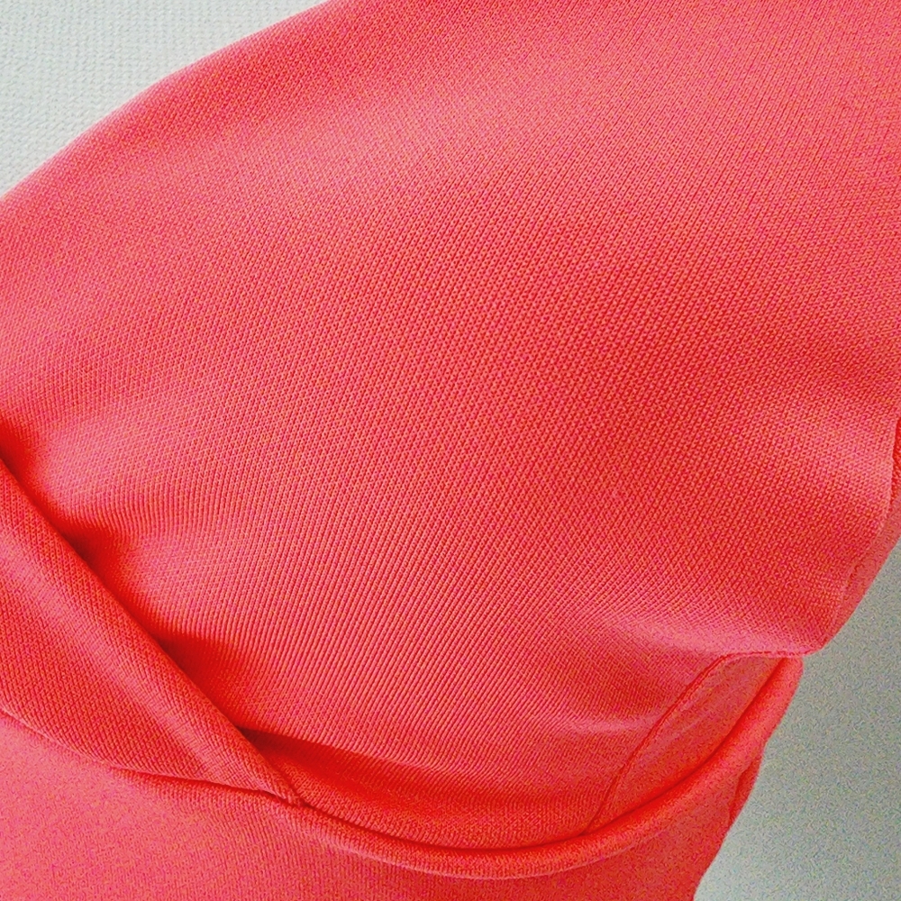 Neon Pink Crop Top - Picture 2 of 5